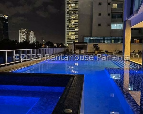 Apartamento en Venta en Costa del Este. PARKSIDE. Con Depósito