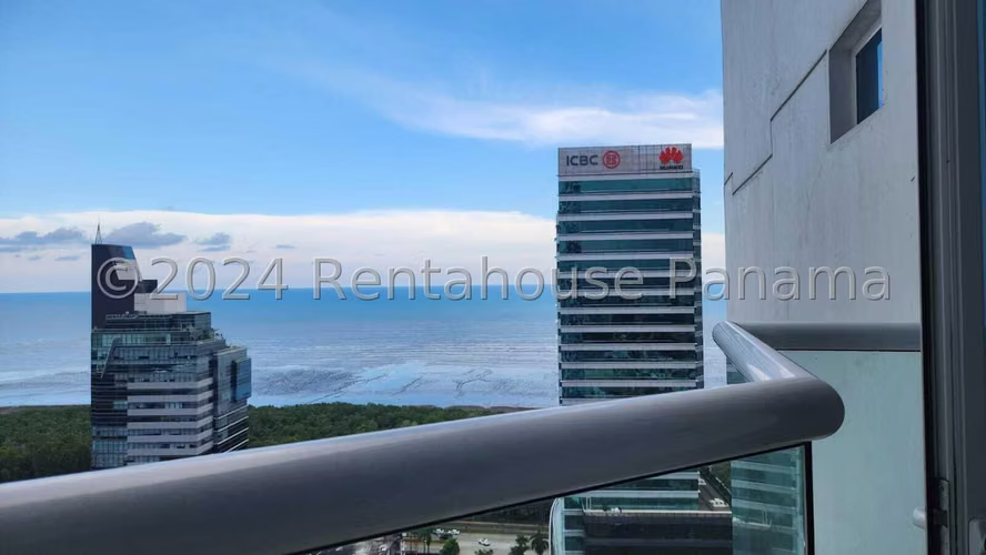 Apartamento en Venta en Costa del Este. THE REGENT