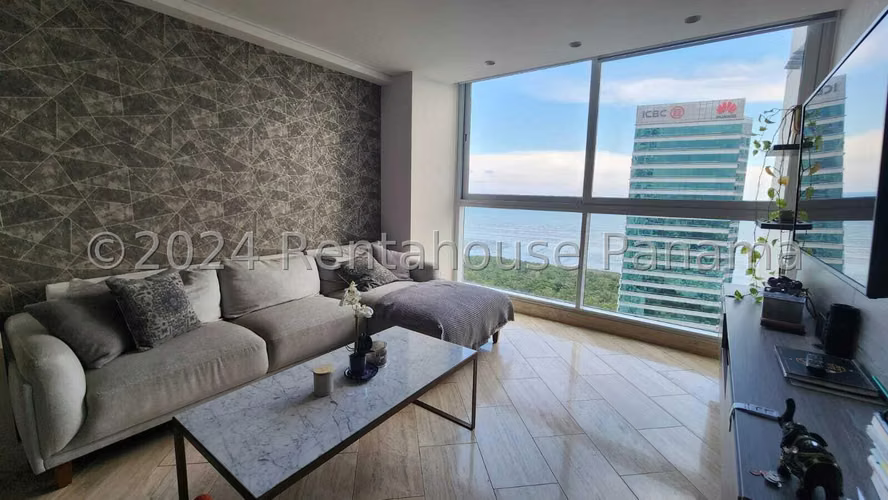 Apartamento en Venta en Costa del Este. THE REGENT