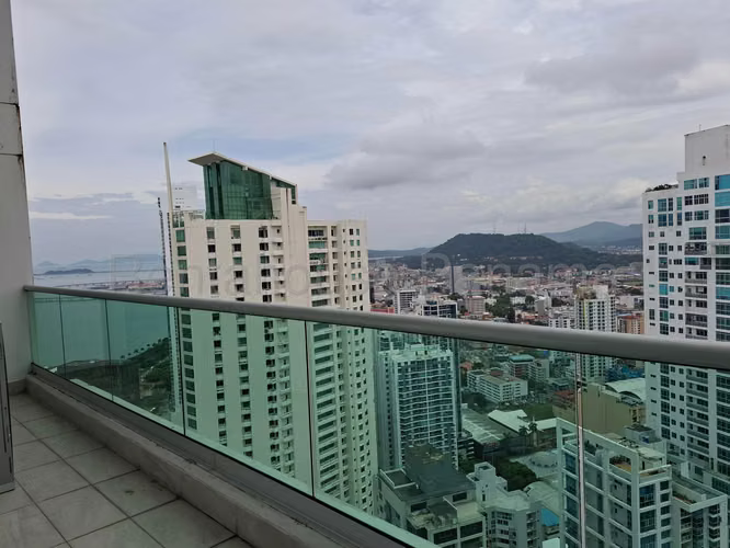 Venta de Apartamento en Bella Vista Ph Costanera Mts2: 306 PD