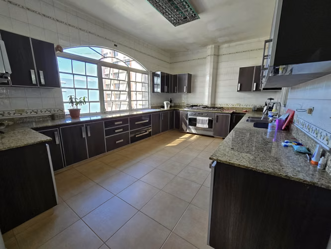 SE VENDE CASA EN VILLA DE LAS FUENTES - Imagen 2