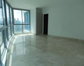 Venta de apartamento de 194m² en Punta Pacifica con vista al mar 25JSS1342