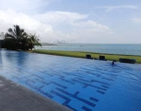 Venta de apartamento de 194m² en Punta Pacifica con vista al mar 25JSS1342