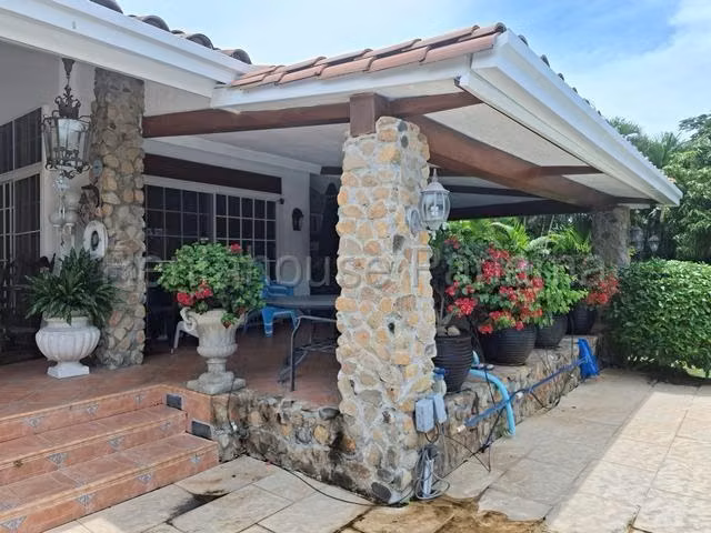 Casa en Venta en Coronado JG