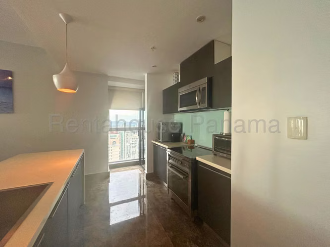 Alquiler de apartamento en Avenida Balboa AK