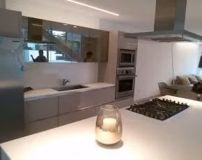 Venta de Townhouse de 359m² con 3 niveles en Clayton 22JSS7740