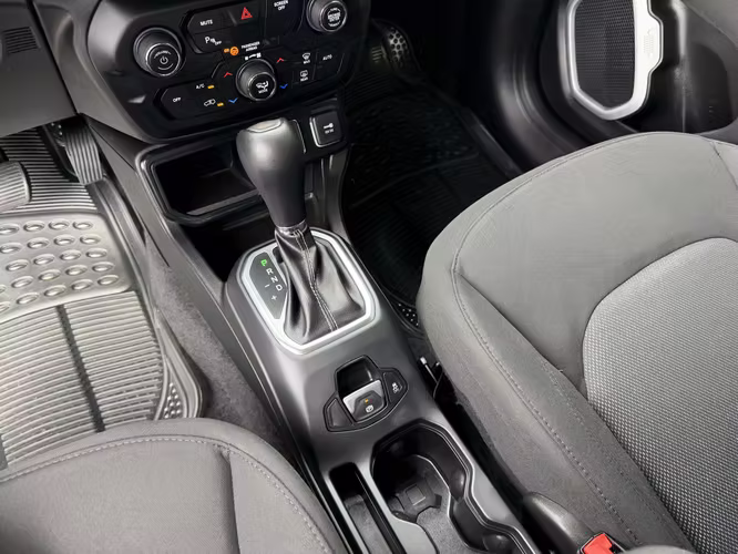 Jeep Renegade 2023