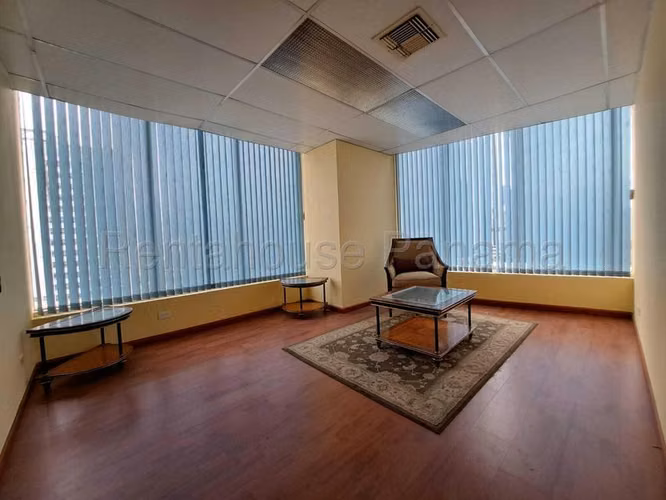 Oficina Comercial en Venta en Obarrio JG