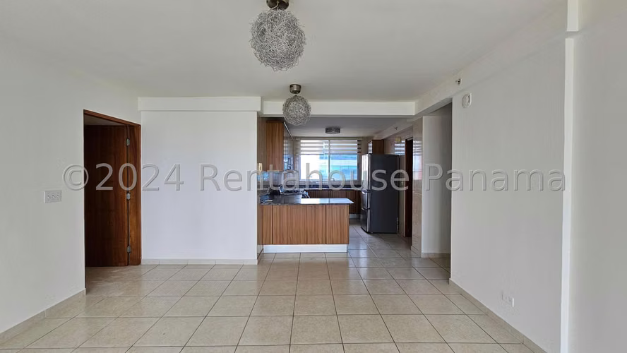 Venta de apartamento en Costa del Este    AK