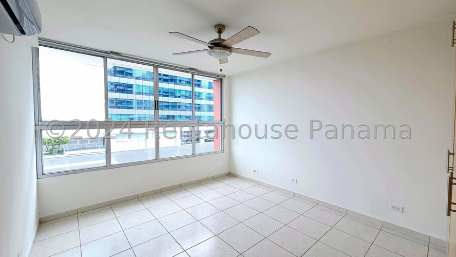 Venta de apartamento en Costa del Este    AK