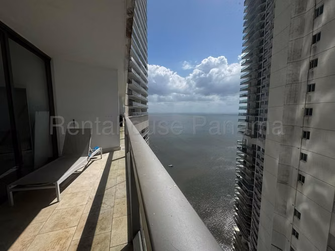 High Rentability in PH TOC - 124; Punta Pacífica - 124; Amoblado y Vista al Mar MP6007