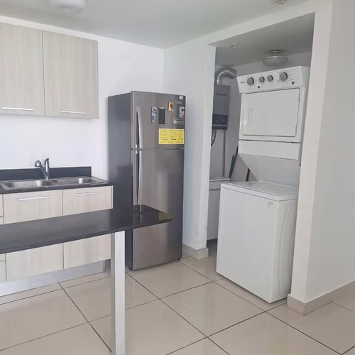 Venta de apartamento en Condado del Rey Condado céntrico y listo para ocupar