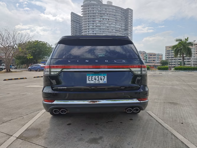 Lincoln Aviator
