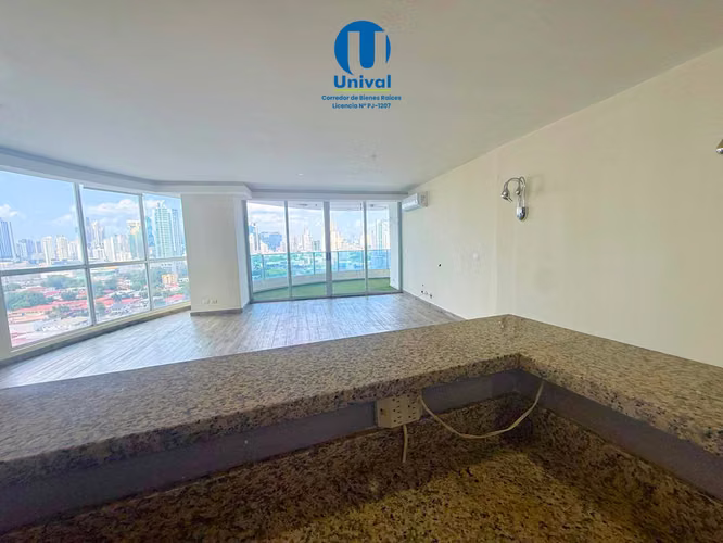 Precio Reducido, Apartamento en Venta en San Francisco - PH Joy Tower