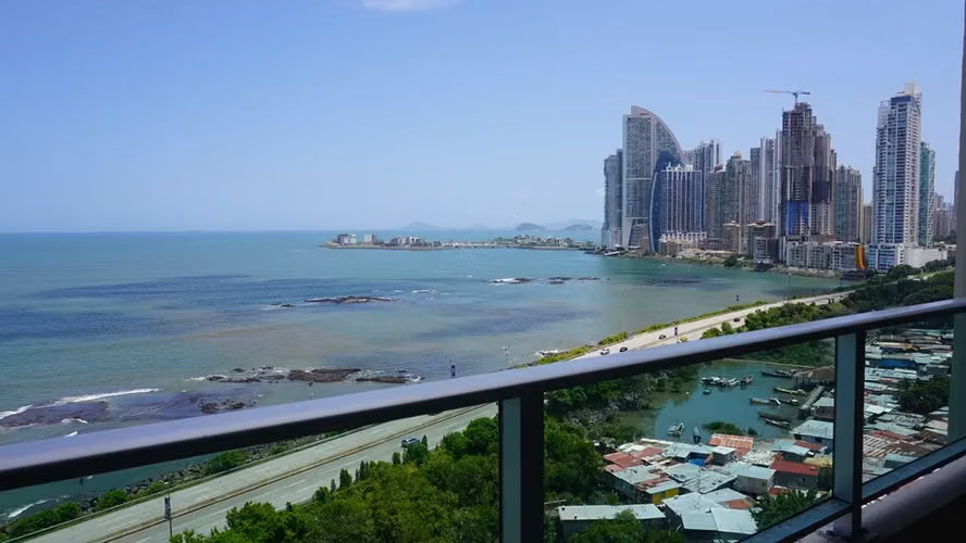 Hermoso Apartamento en San Francisco Vista al Mar! PH Terrasol! Linea Blanca Completa!