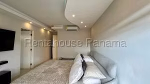 Venta de Casa con 251m2 en Versalles PH Reserva de Versalles 26-6050SR - Imagen 8
