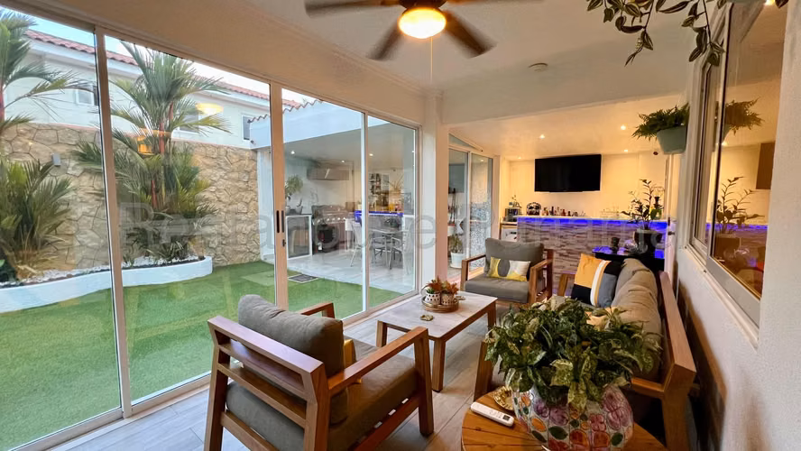 Venta de Casa en Versalles Quintas de Versalles Mts2: 251.67 PD