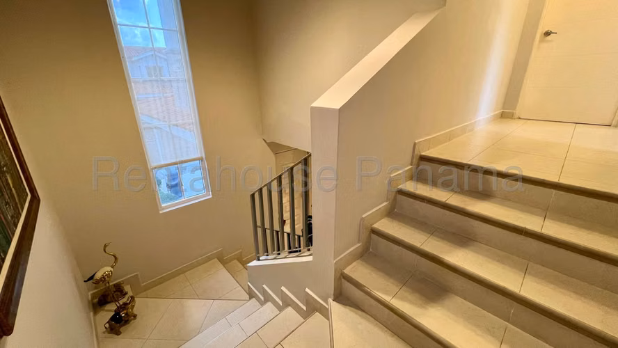 Venta de Casa en Versalles Quintas de Versalles Mts2: 251.67 PD