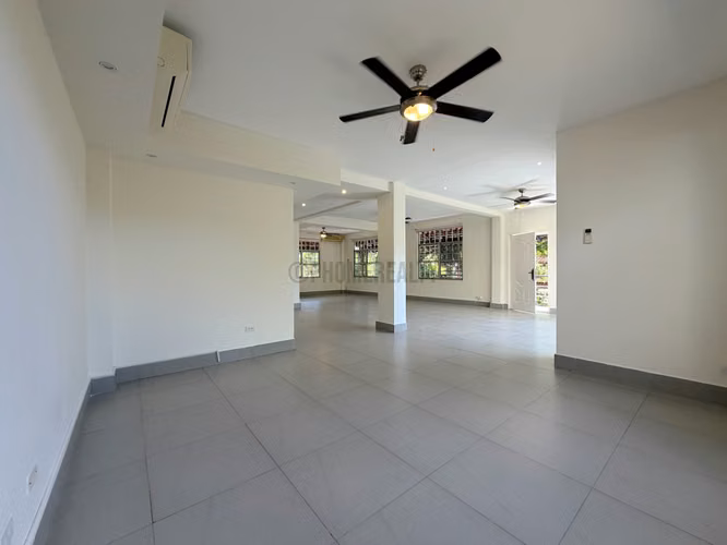 Casa en alquiler en Clayton Panamá – amplia residencia de 3 niveles con 4 recámaras - Imagen 6