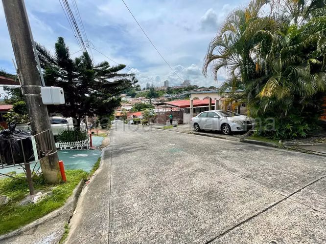 Vendo Casa Espaciosa en La Gloria, Betania 26-2465GG - Imagen 15