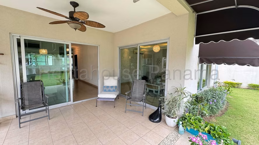 Venta de casa en Condado del Rey AK - Imagen 5