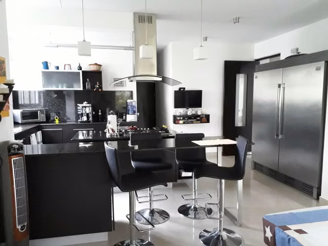 Vendo acogedora residencia en Costa Sur
