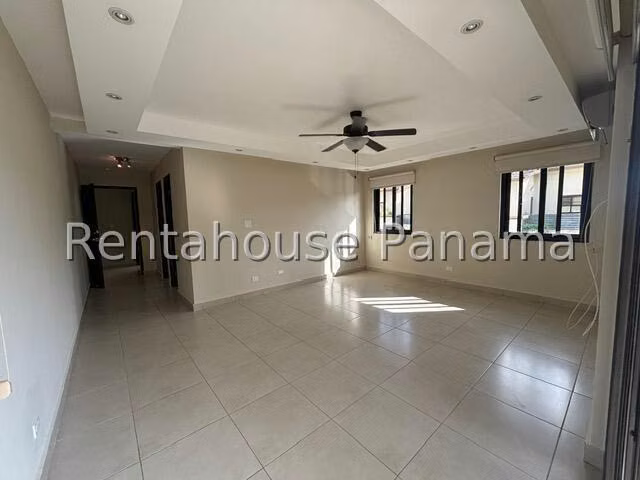 Casa en Venta en Clayton AFC 25-4291
