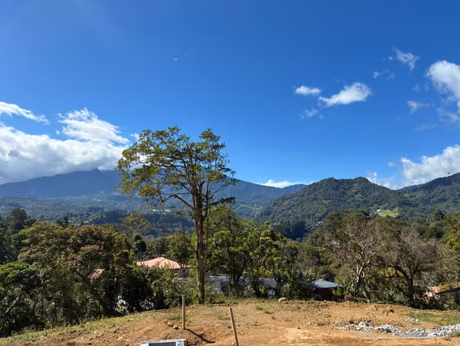 Venta Casas de Lujo en Boquete | Jaramillo | 3 Recámaras | 280 m² | Vistas a la Montaña