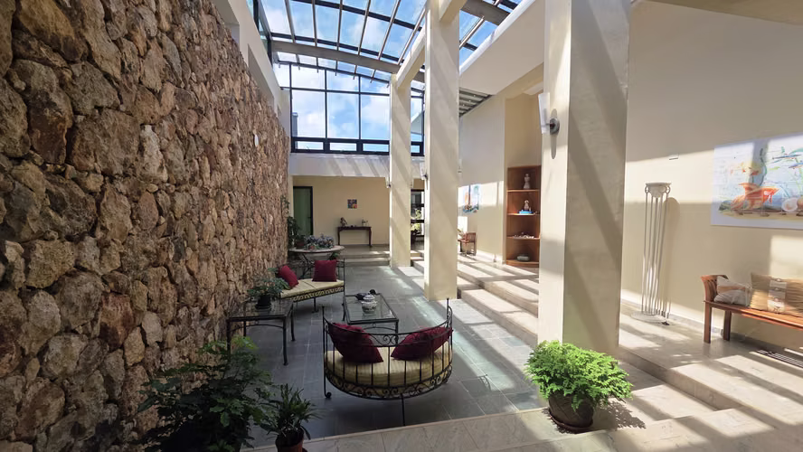 Alquiler de Edificio en Cerro Azul, 40,000m2 de terreno y 4,080m2 de construcción