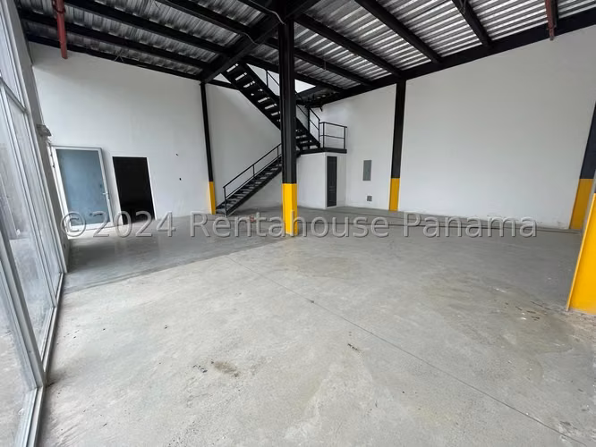Venta de galera en Pacora AK