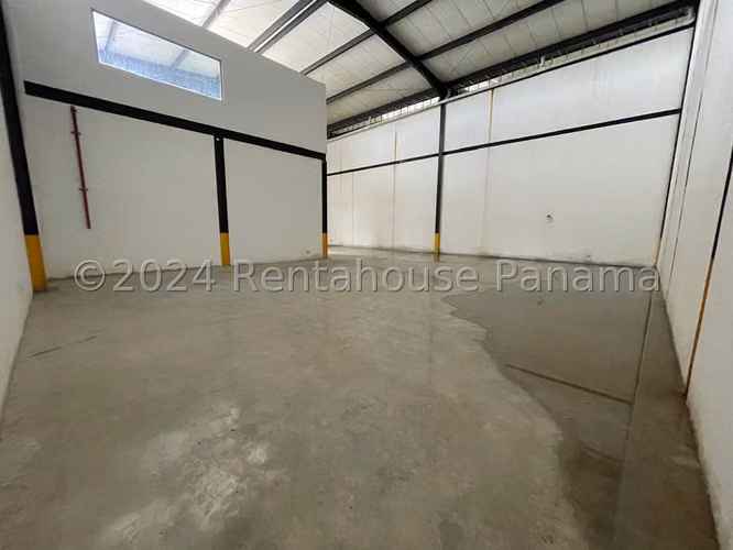 Venta de galera en Pacora AK