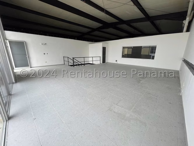 Venta de galera en Pacora AK