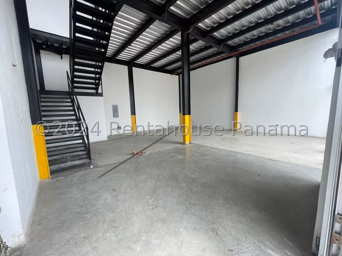 Venta de galera en Pacora AK