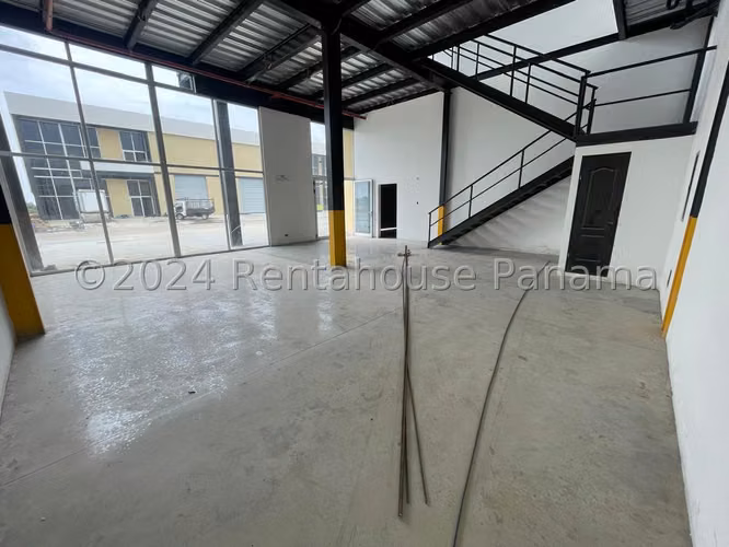 Venta de galera en Pacora AK