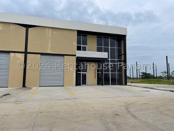 Venta de galera en Pacora AK