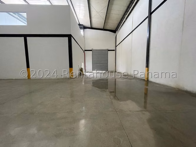 Venta de galera en Pacora AK