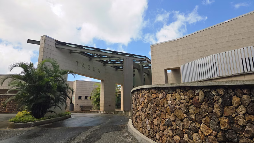 Venta de Edificio en Cerro Azul, 40,000m2 de terreno y 4,080m2 de construcción