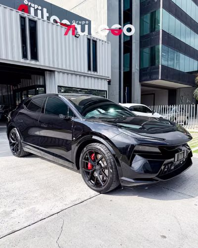 Lotus Eletre 2025