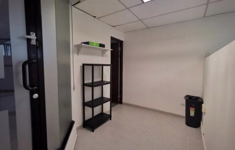 Torre IBC Oficina completa $575 con Estacionamiento Bella Vista 31m2 (acepto corredor)