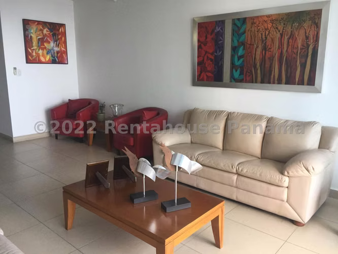 Apartamento en venta con vista al mar en Costa del Este YM