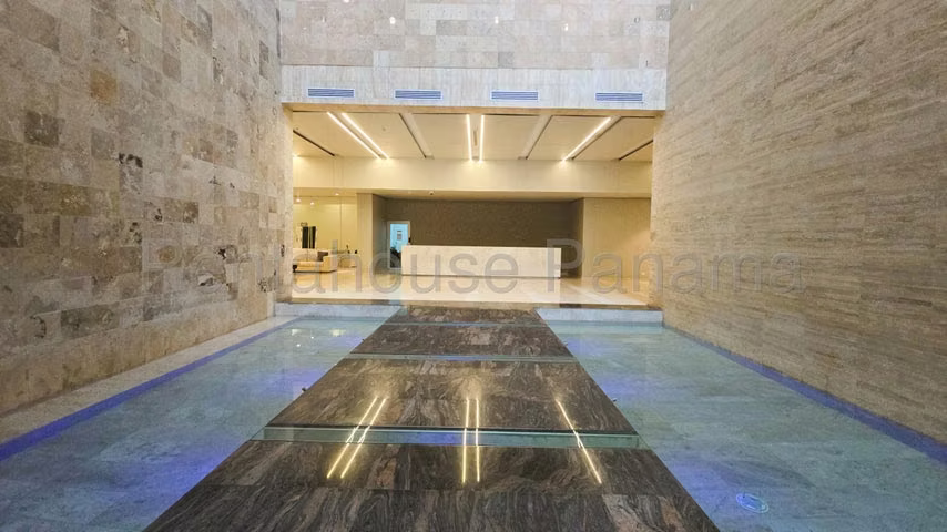 Apartamento en venta en Costa del Este YM