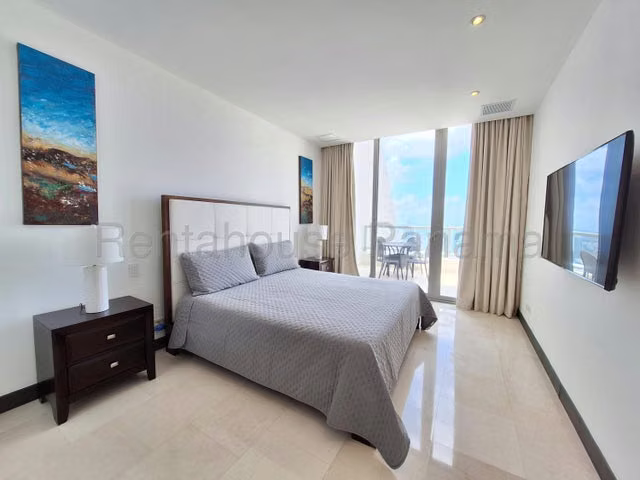 alquilo apartamento amoblado en punta pacifica OF 26-6128