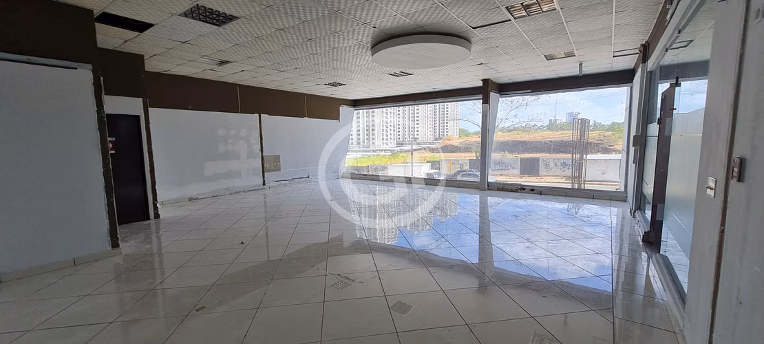 Venta Local Altos de Panamá Condado del Rey Oportunidad