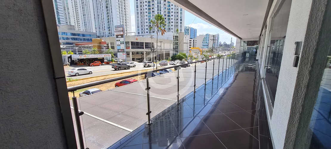Venta Local Altos de Panamá Condado del Rey Oportunidad