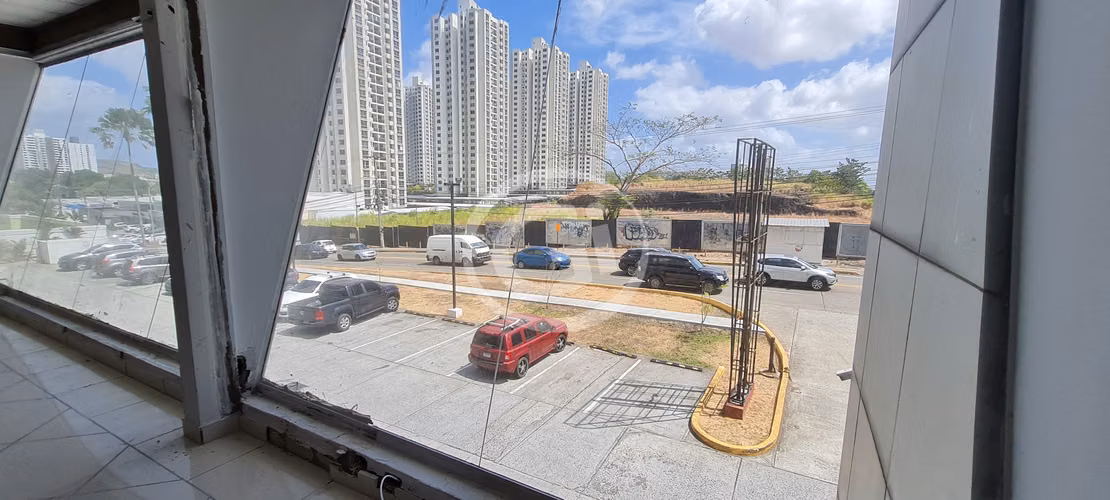 Venta Local Altos de Panamá Condado del Rey Oportunidad
