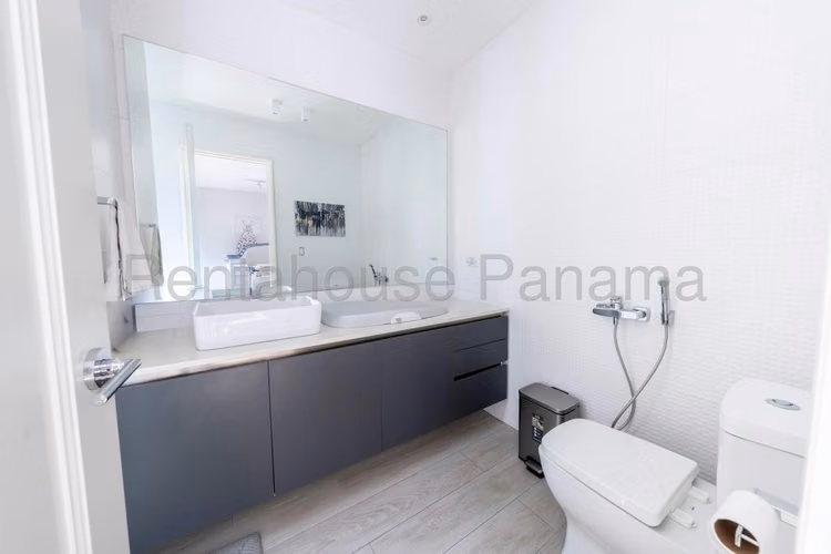 Apartamento en venta Punta Pacifica EH