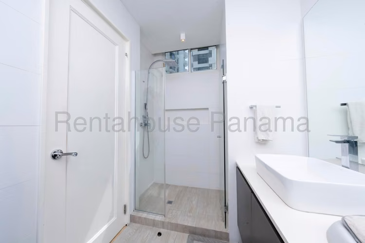 Apartamento en venta Punta Pacifica EH