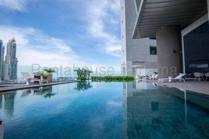 Venta PH Ocean Front JM - Imagen 4