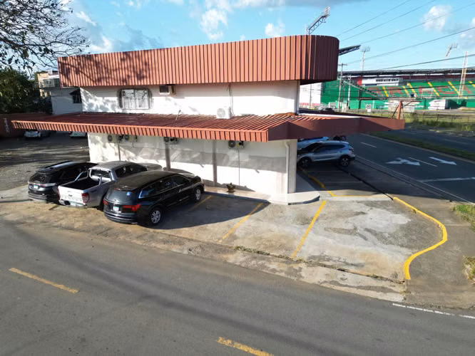 Venta de edificio en David Vía Boquete Chiriquí