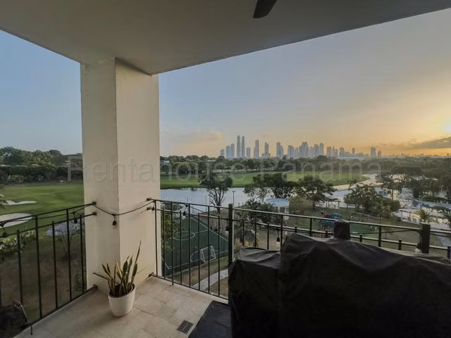 Apartamento en Venta en Santa Maria  JG